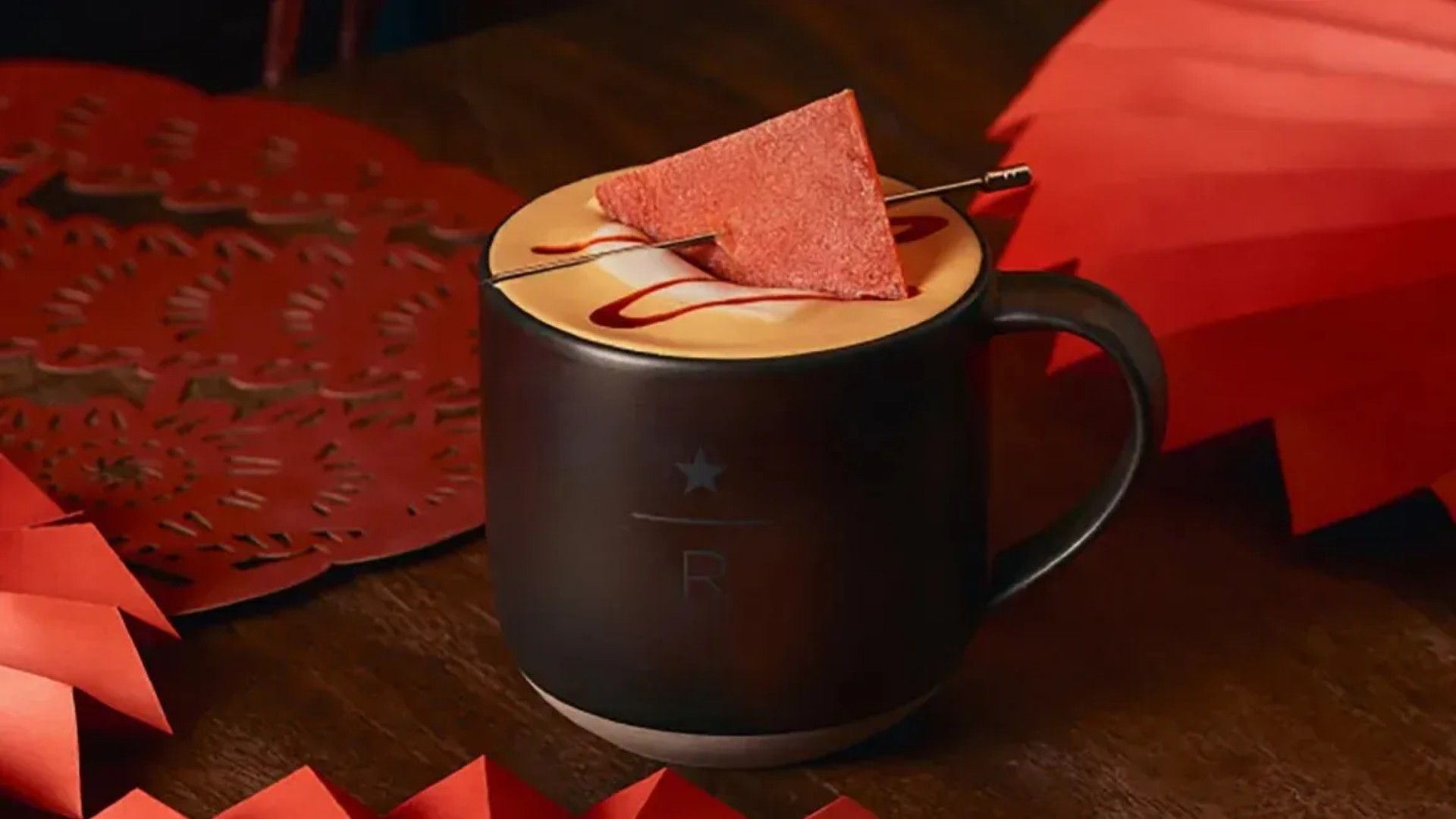 Starbucks lança café com carne de porco para comemorar Ano Novo Chinês