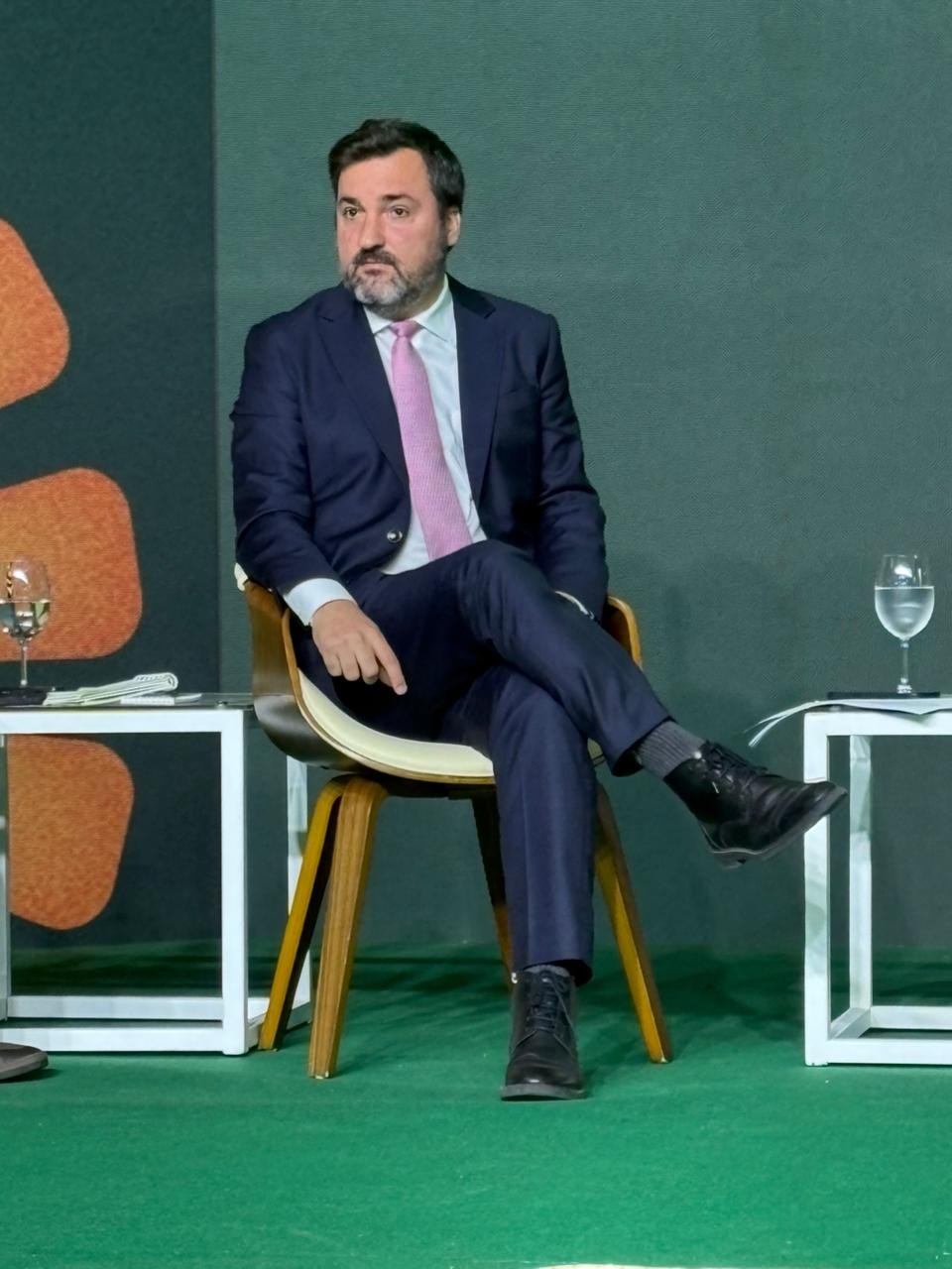Ministério diz que cobra retorno da UE sobre antimicrobianos desde outubro de 2025