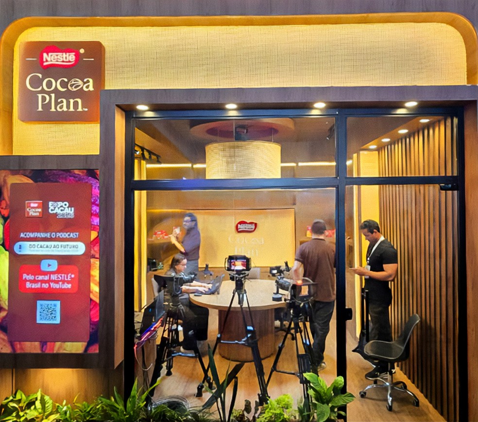 Estúdio de podcast ao vivo da Nestlé Brasil na ExpoCacau — Foto: Divulgação