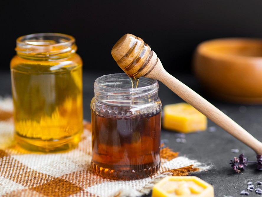 Amostras de mel eram adulteradas por açúcares, como xaropes de milho ou de cana-de-açúcar