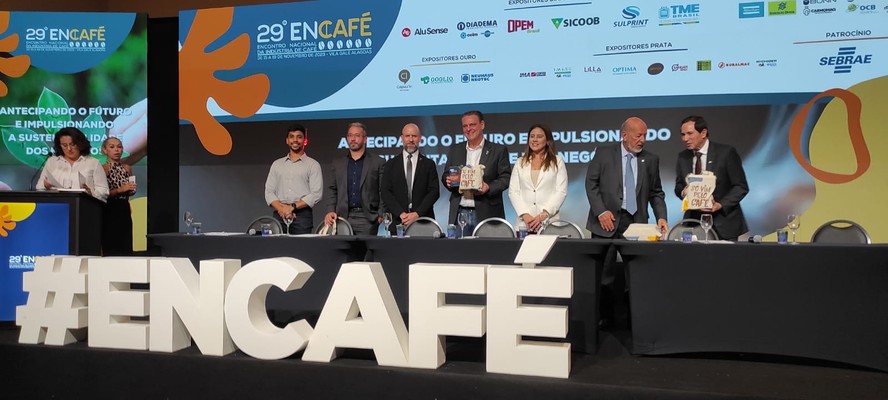 Carlos Fávaro participou da abertura do Encontro Nacional da Indústria do Café (Encafé)
