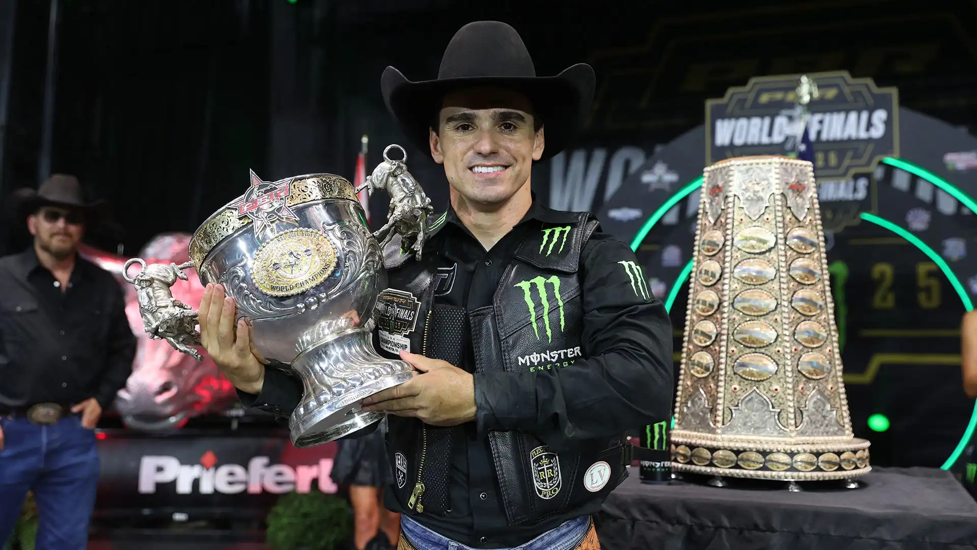 Quem é o brasileiro que mais ganhou dinheiro na história da PBR