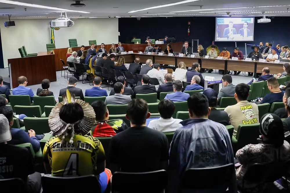 Indígenas abandonam reunião de conciliação sobre marco temporal no STF