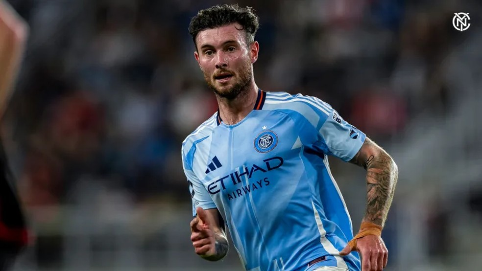 O australiano Aiden O'Neill, do New York City FC, trabalhou em fazendas e hoje cria gado — Foto: New York City FC
