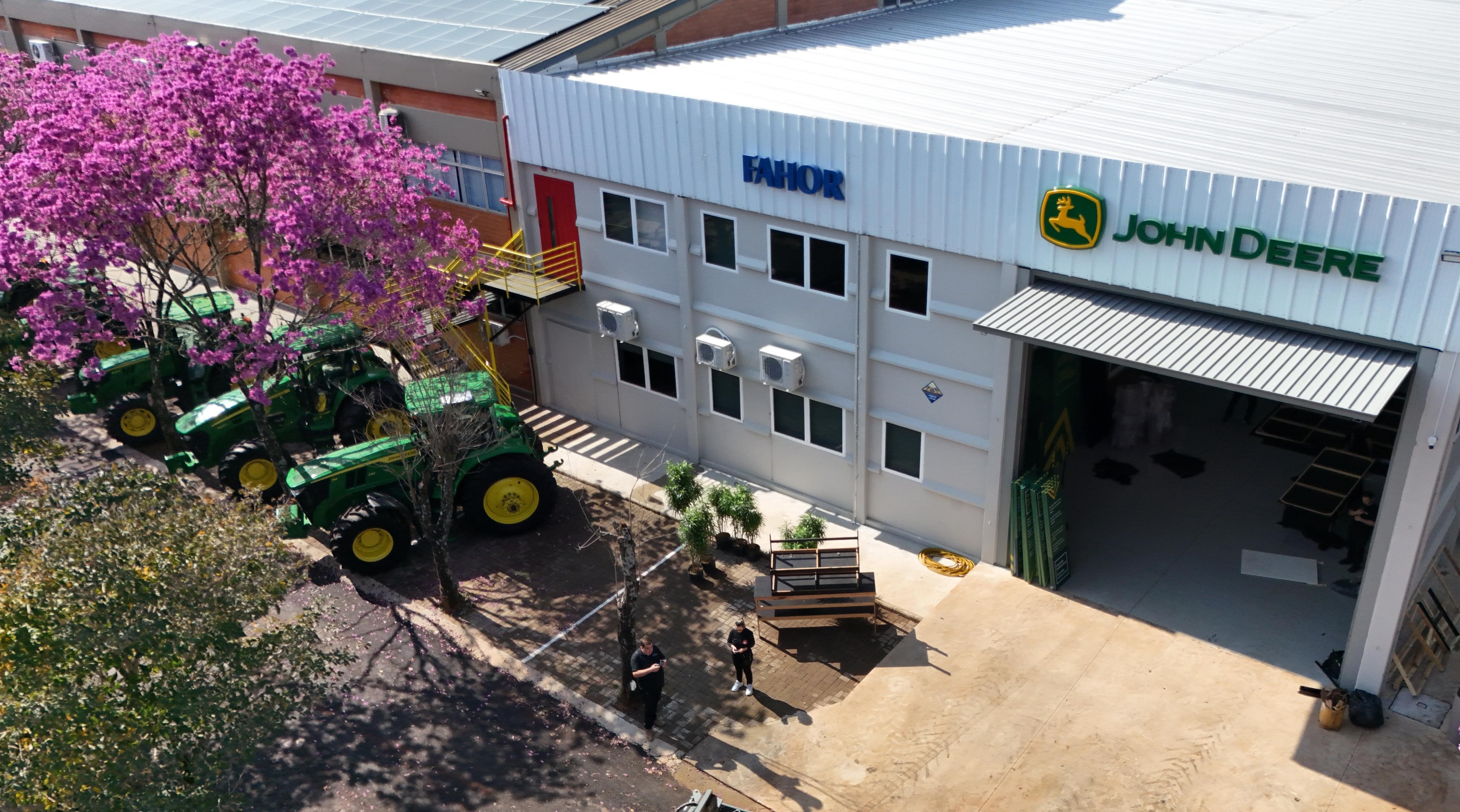 John Deere amplia centro de treinamento para atender região Sul e países do Mercosul