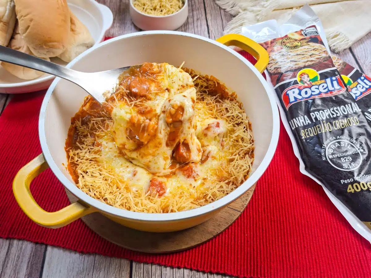 Cachorro-quente de forno une praticidade e muito sabor