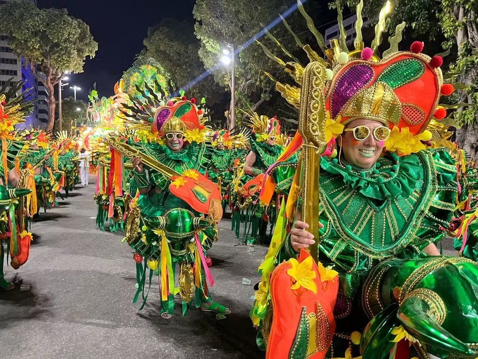 Caju foi tema da Mocidade Indepentende de Padre Miguel no Carnaval de 2024 — Foto: O Globo