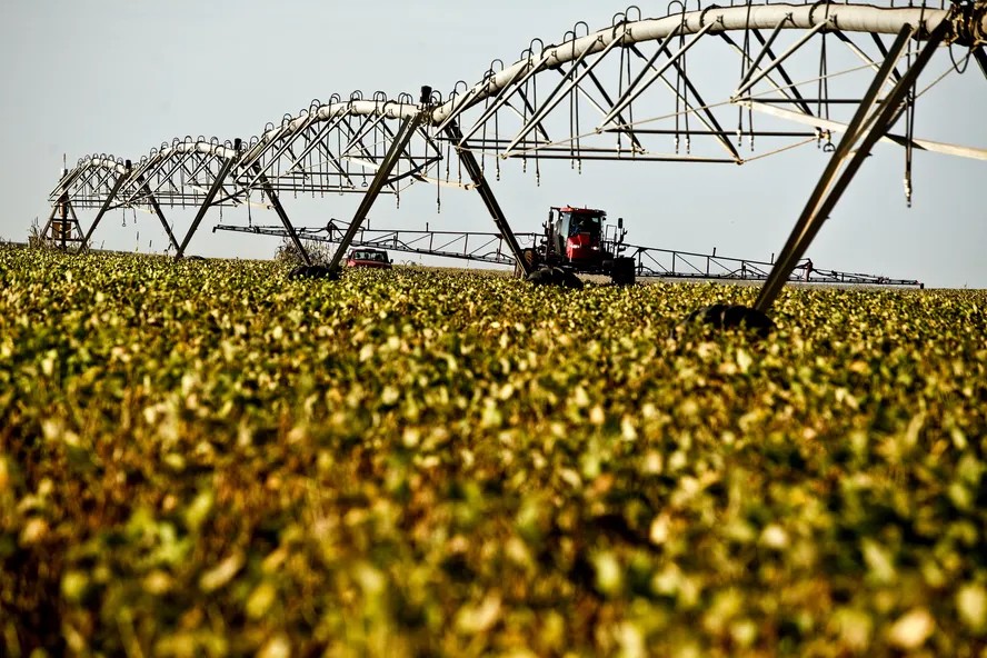 Produtores que usam irrigação defendem mudanças em MP do setor elétrico