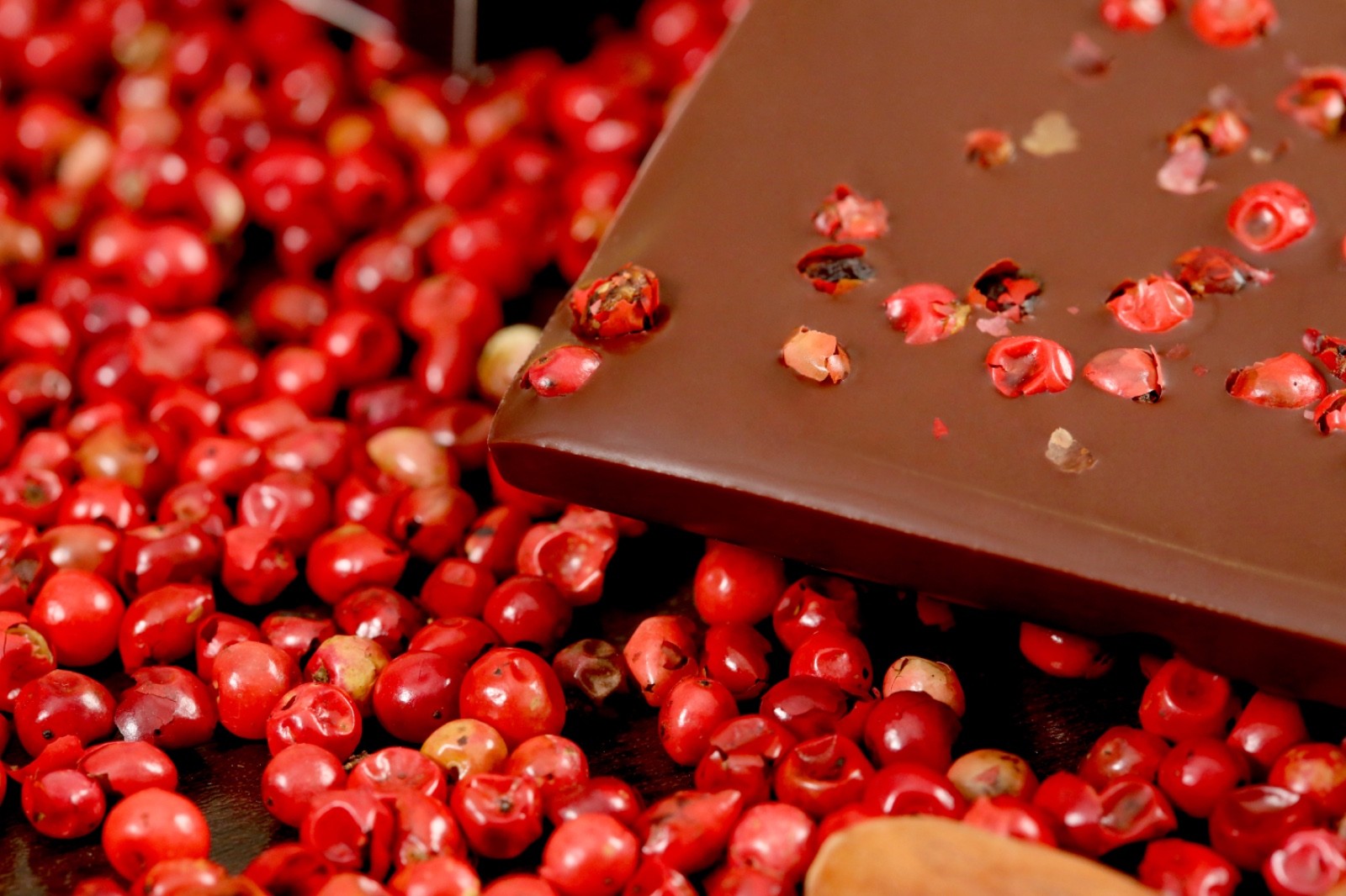 Chocolates brasileiros são premiados em concurso internacional em Paris