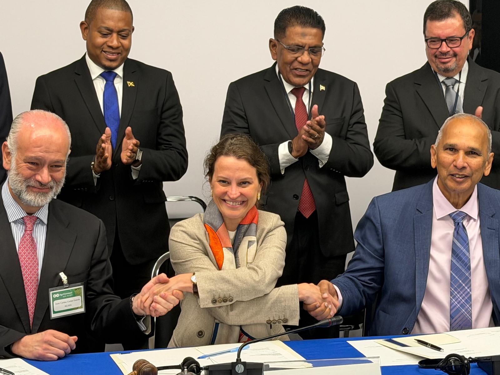 Banco Mundial e IICA prometem bilhões para a agricultura familiar; ouça o comentário