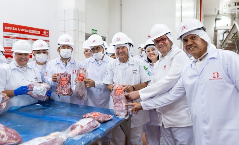 Masterboi realiza primeira exportação de carne bovina do Nordeste à China