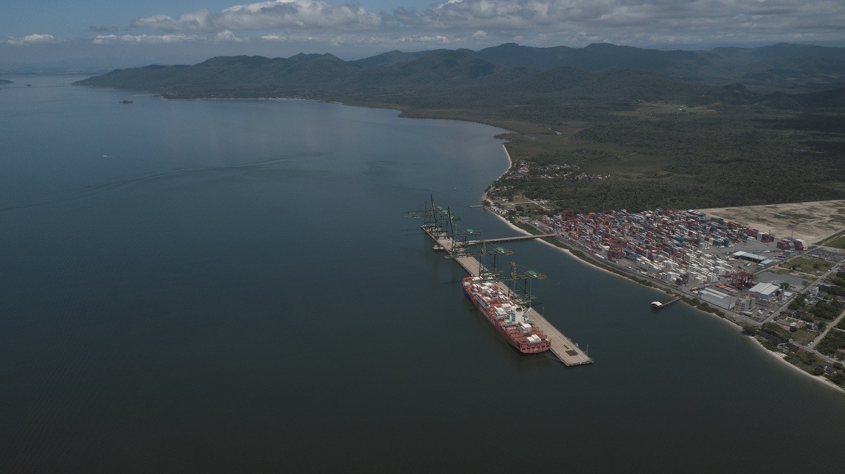 Porto de Itapoá terá escritório comercial em Xangai, na China