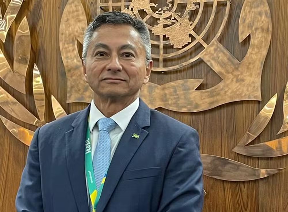 Brasil aposta em biocombustível em negociação global para emissão de navio