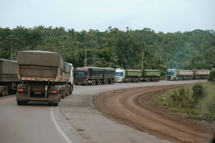 Obras na Transportuária e  chuva atrapalham chegada de cargas aos portos para exportação