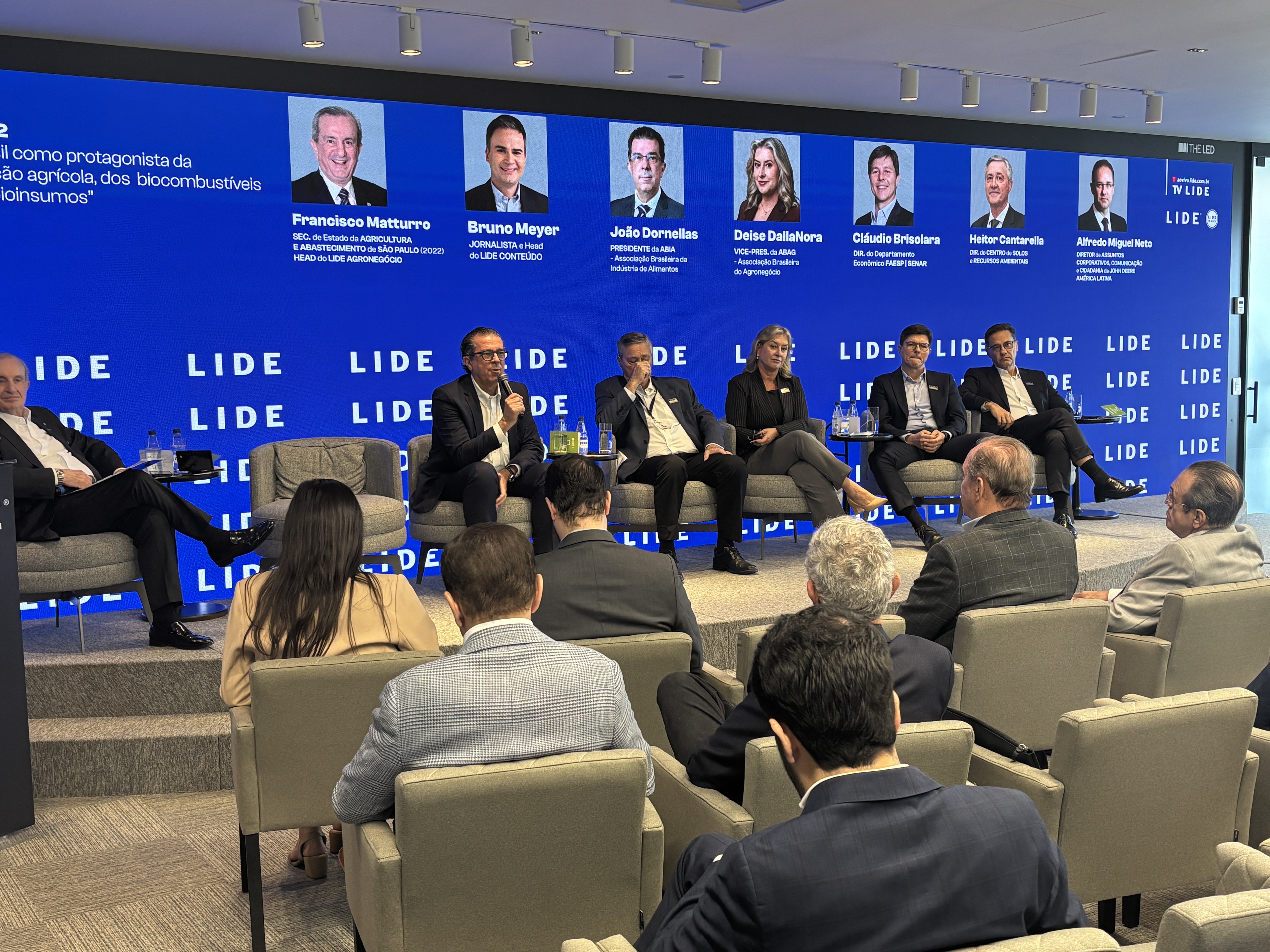 Lideranças do agro defendem aumento na mistura de biocombustíveis nos combustíveis fósseis