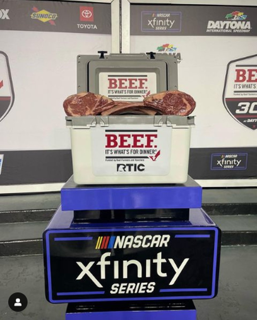 Corrida de abertura da Nascar Xfinity Series teve promoção de carne bovina nos EUA