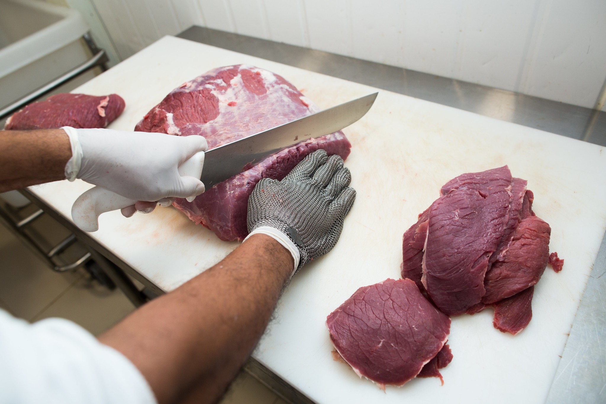 Trump eleva cota para carne bovina argentina a 80 mil toneladas, diz agência