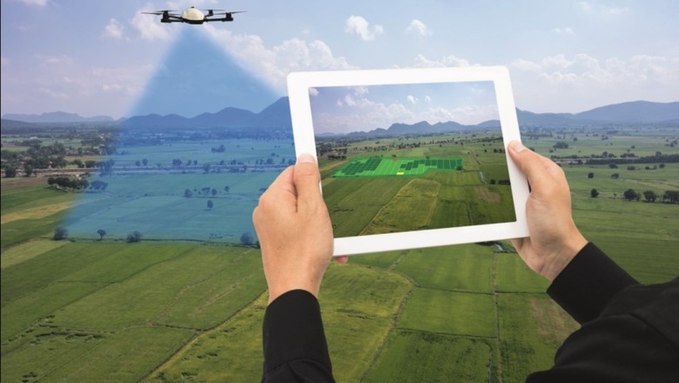 Drones podem ser usados para o monitoramento de área de produção agrícola — Foto: Globo Rural