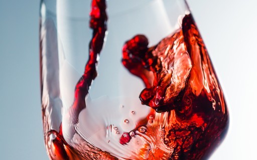 Produção de vinho na França deve ser uma das menores dos últimos 30 anos