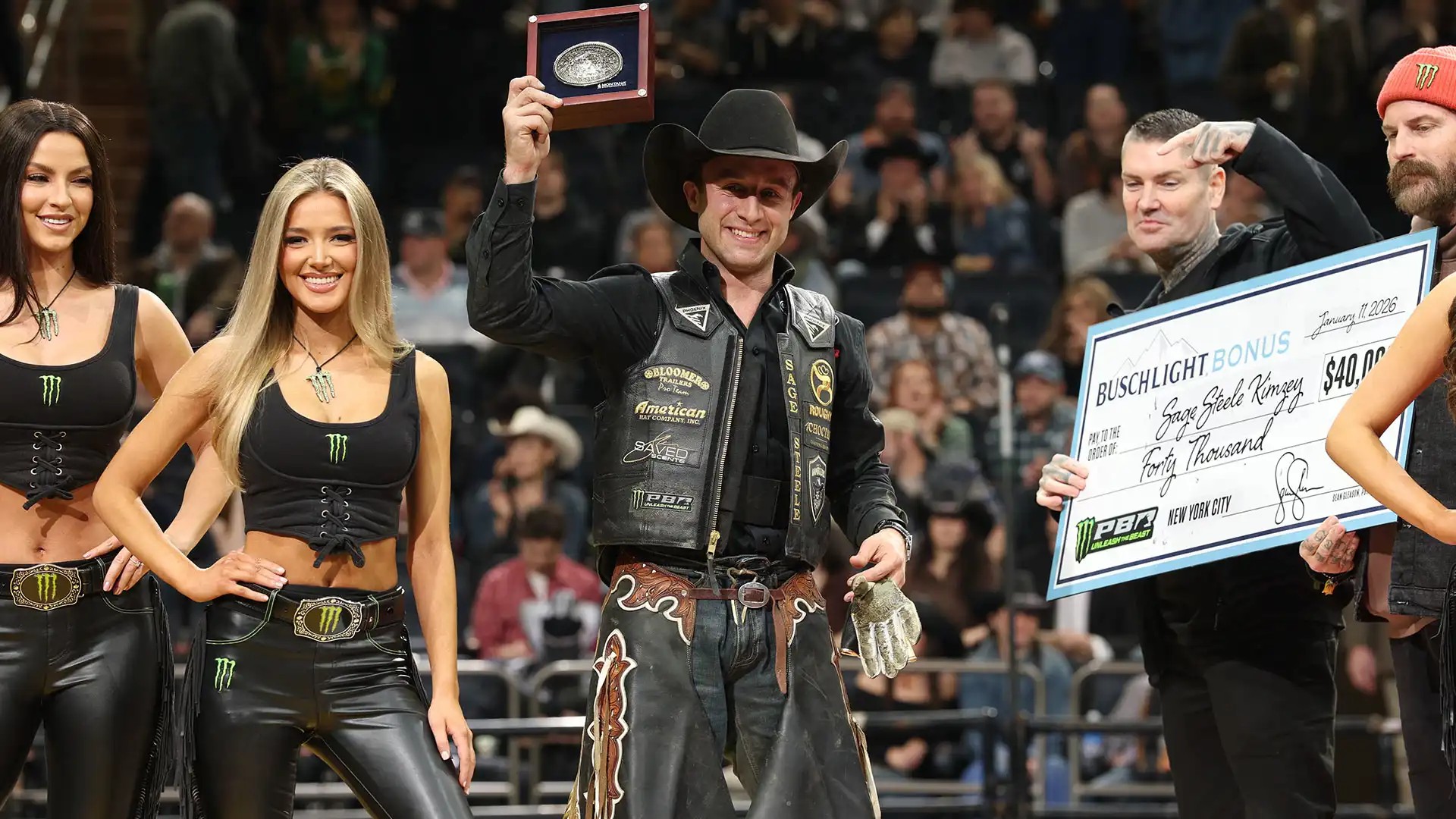 Peão brasileiro assume liderança do mundial de rodeio em touros da PBR