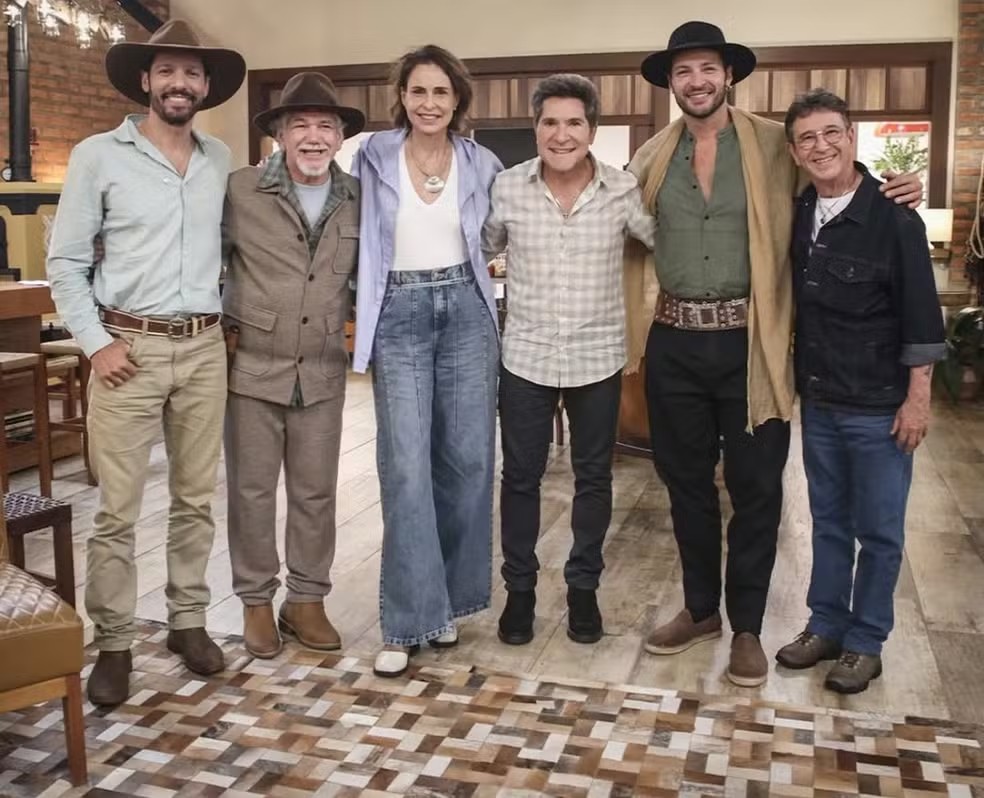 ‘Viver Sertanejo’ celebra 30 anos de ‘O Rei do Gado’ com encontro musical e histórias dos bastidores