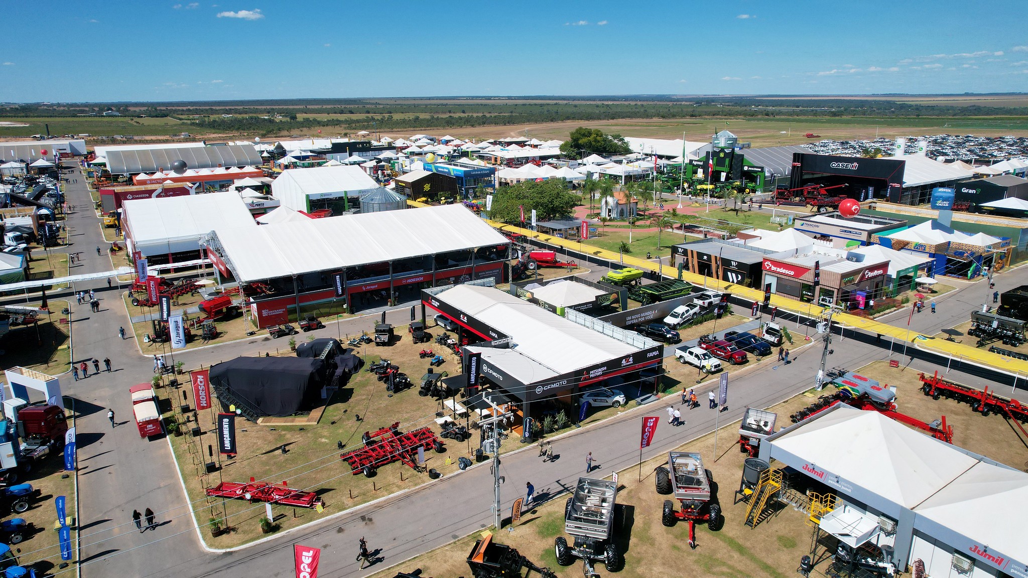 Nas pistas da Bahia Farm Show, otimismo de empresas vence medo de juros altos