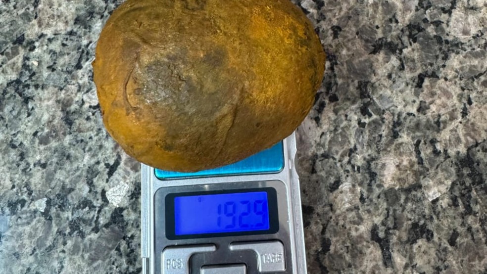 Pedras amarelas costumam ter maior valor agregado — Foto: Arquivo Pessoal