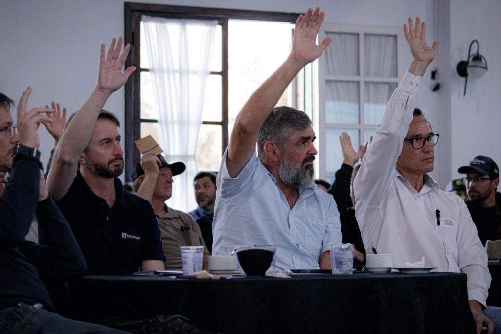 Cooperados aprovam investimento da Castrolanda em esmagadora de soja