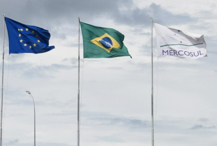 Regras de salvaguarda do Parlamento Europeu ameaçam comércio de produtos do Mercosul