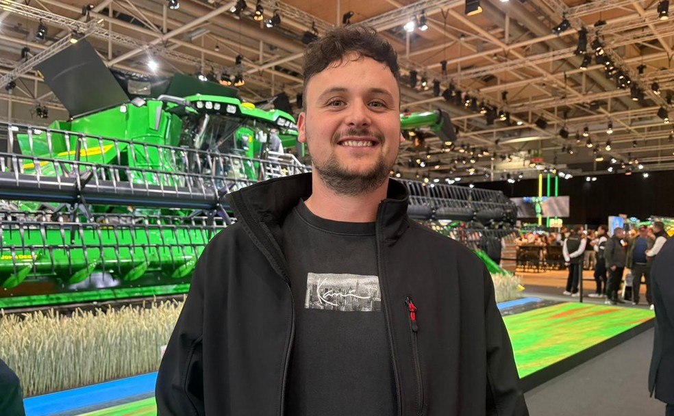 Felix Engel ressalta que cultivos geneticamente modificados, como a soja, são proibidos na Alemanha — Foto: Daniel Azevedo Duarte