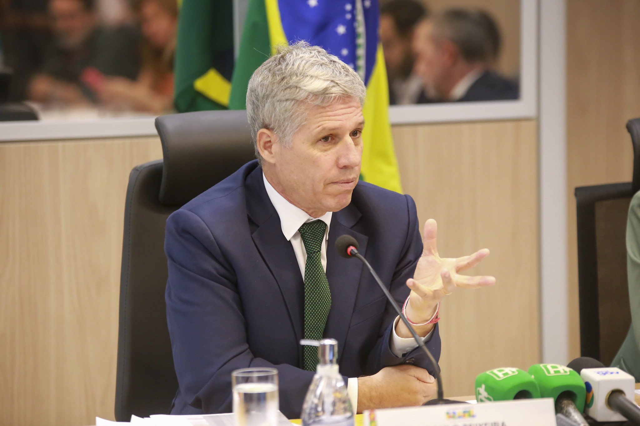 Proagro fica de fora de pacote para corte de gastos, diz ministro