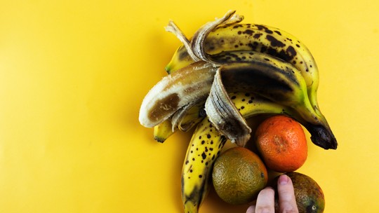 Como saber se frutas e vegetais 'feios' estão bons para consumo