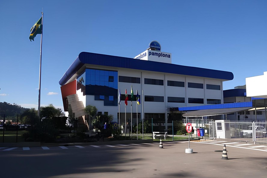 Pamplona ressaltou que o objetivo é ampliar a capacidade produtiva da empresa, bem como elevar seus padrões tecnológicos.