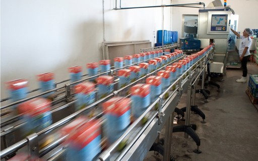 Agroindústria brasileira tem retração; Ouça o comentário