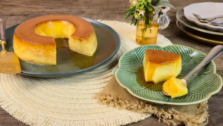 Perfeito para servir no café da tarde: como fazer pudim de milho