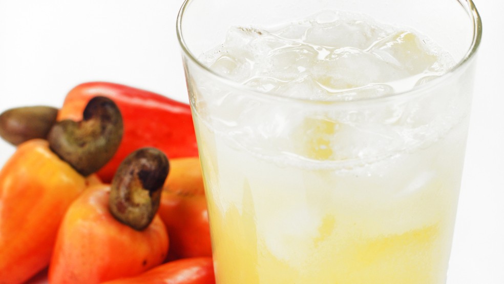 Suco de caju é refrescante e saboroso — Foto: Canva/ Creative Commoms