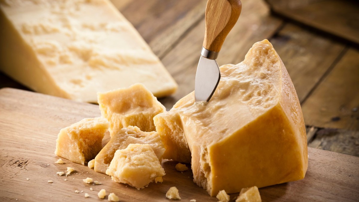 Parmesão, gorgonzola, parma e mais: alimentos precisarão mudar de nome ...