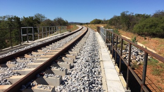 Impasse sobre Ferrogrão espanta investimentos, diz governador do MT