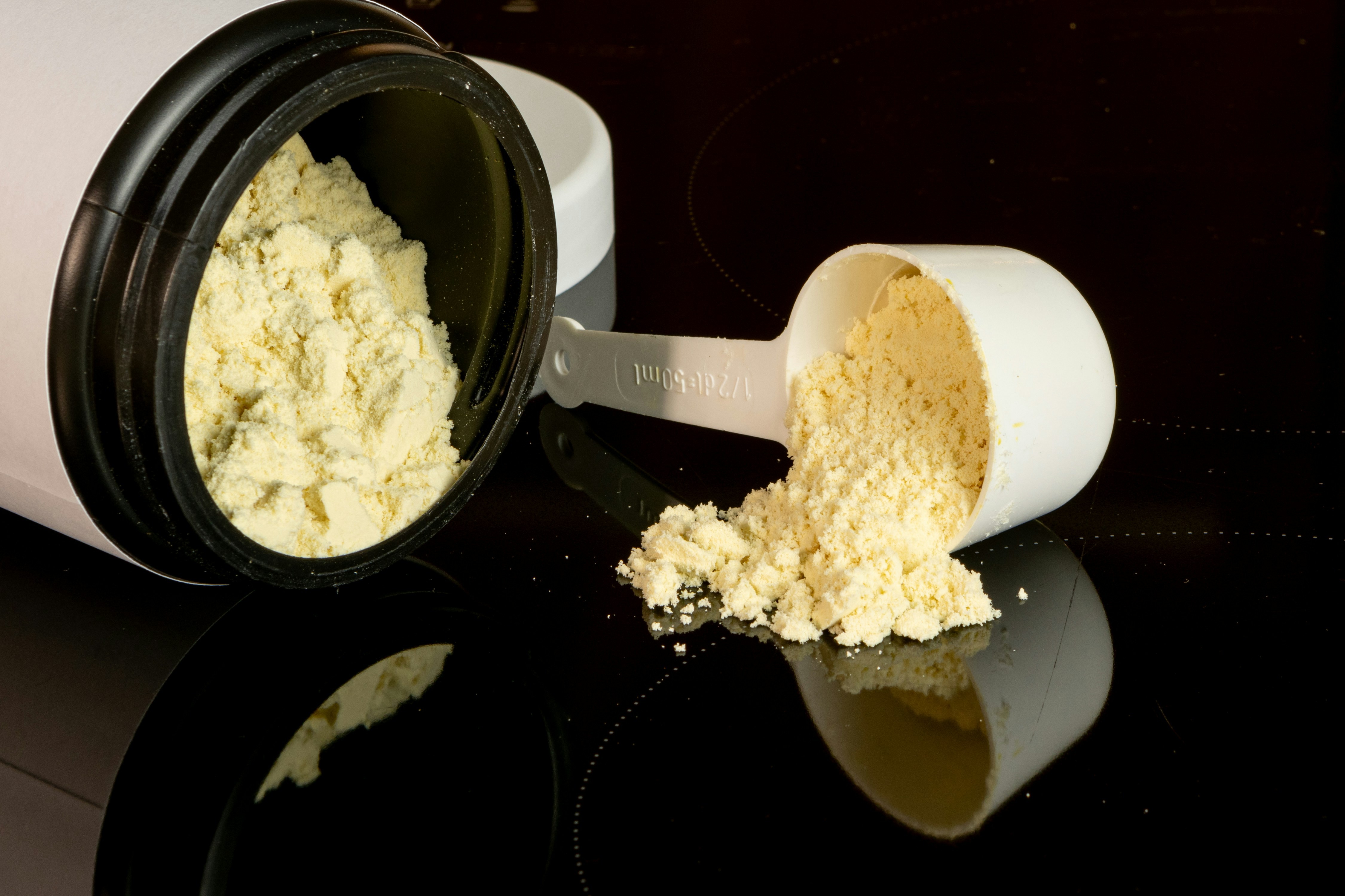 Entenda por que o preço do whey protein disparou nos últimos meses