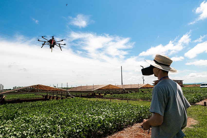 Senac lança curso de pilotagem de drones com atenção especial ao agro