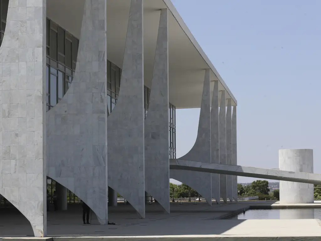 Governo deve publicar MP da renegociação de dívidas rurais até quarta-feira