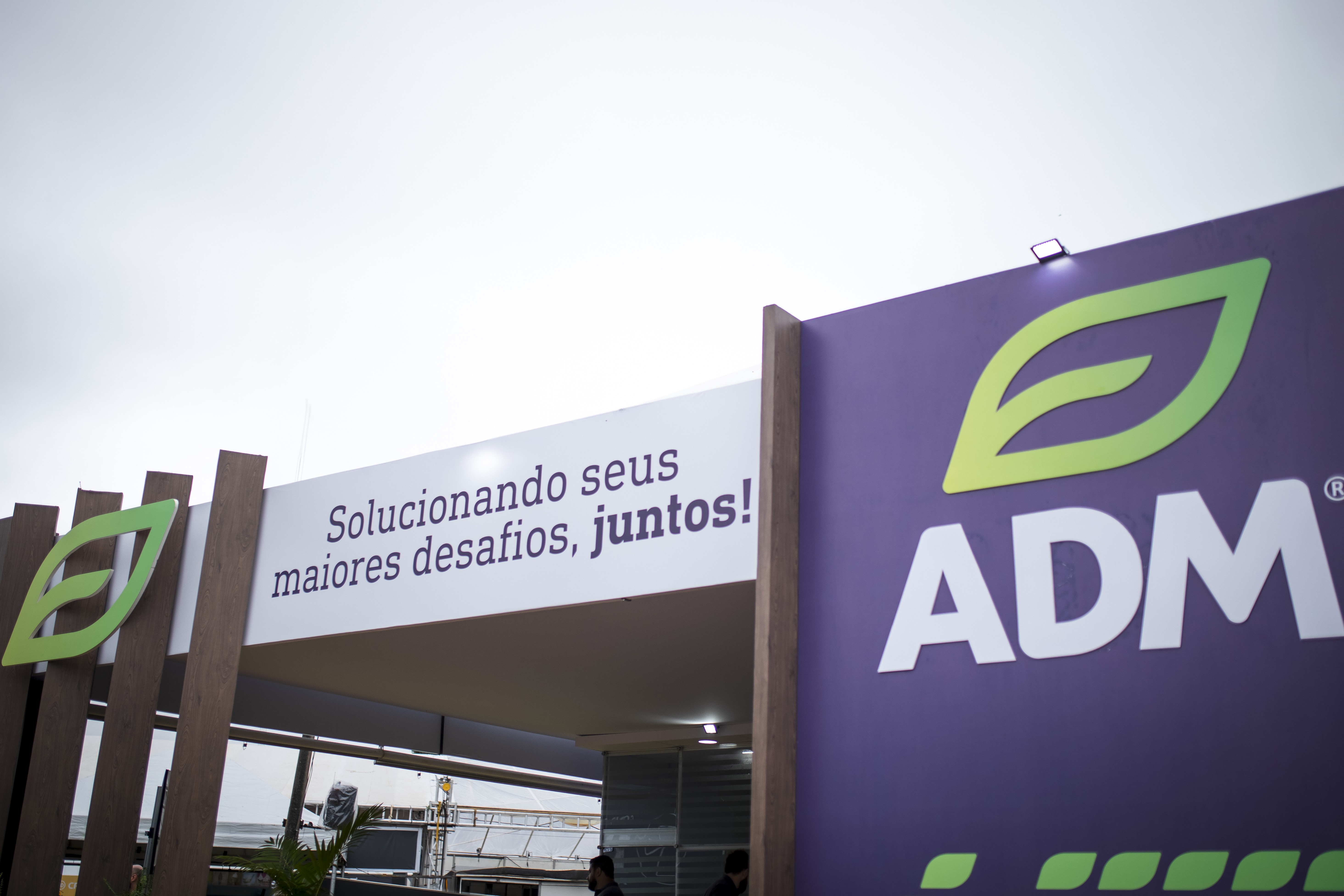 Lucro da ADM atinge US$ 108 milhões  no terceiro trimestre