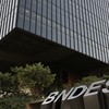 O BNDES também vai oferecer R$ 30,3 bilhões em recursos próprios por meio da linha BNDES Crédito Rural - Fernando Frazão/Agência Brasil