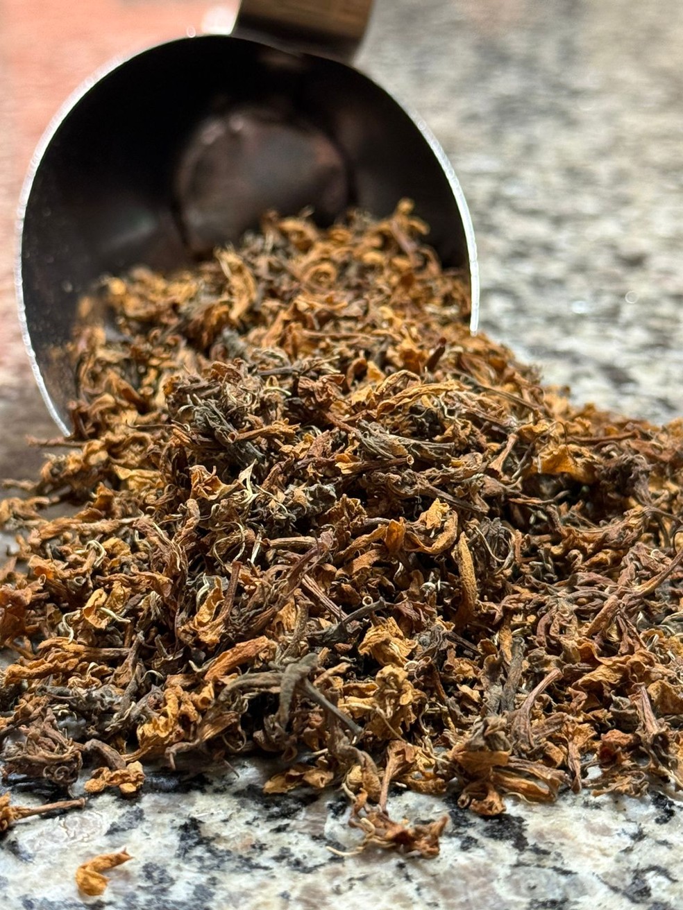 Aproveitamento das flores representa uma forma de reduzir o desperdício e diversificar a renda dos produtores — Foto: Dryelle Peterli / divulgação