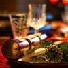 As receitas funcionam tanto para quem já segue uma alimentação plant-based quanto para os que só querem variar e surpreender nas celebrações - Pexels/Canva