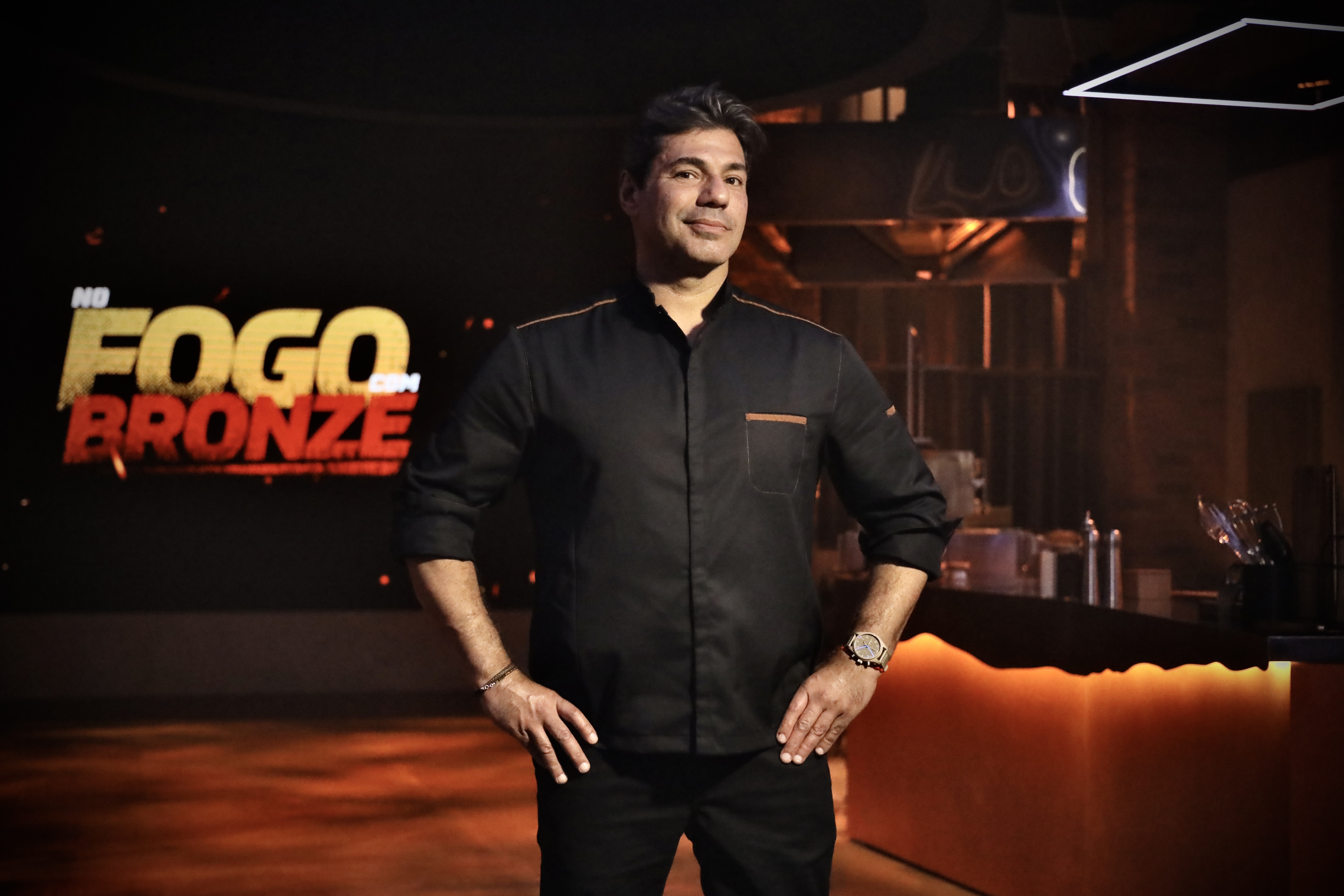 Felipe Bronze enfrenta churrasqueiros de todo o Brasil em novo reality da GNT