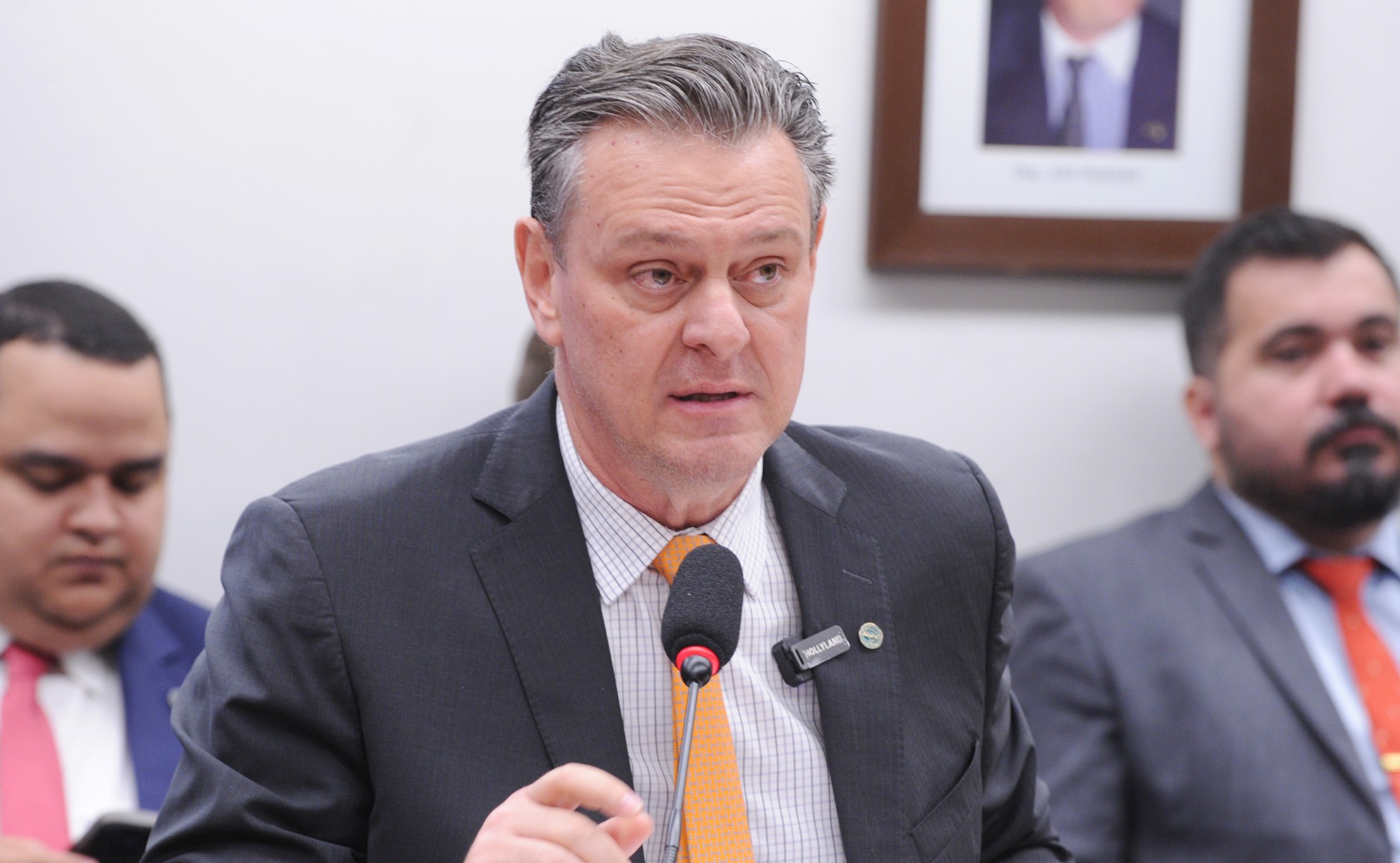 Governo espera definir dívidas de produtores do RS até sexta-feira