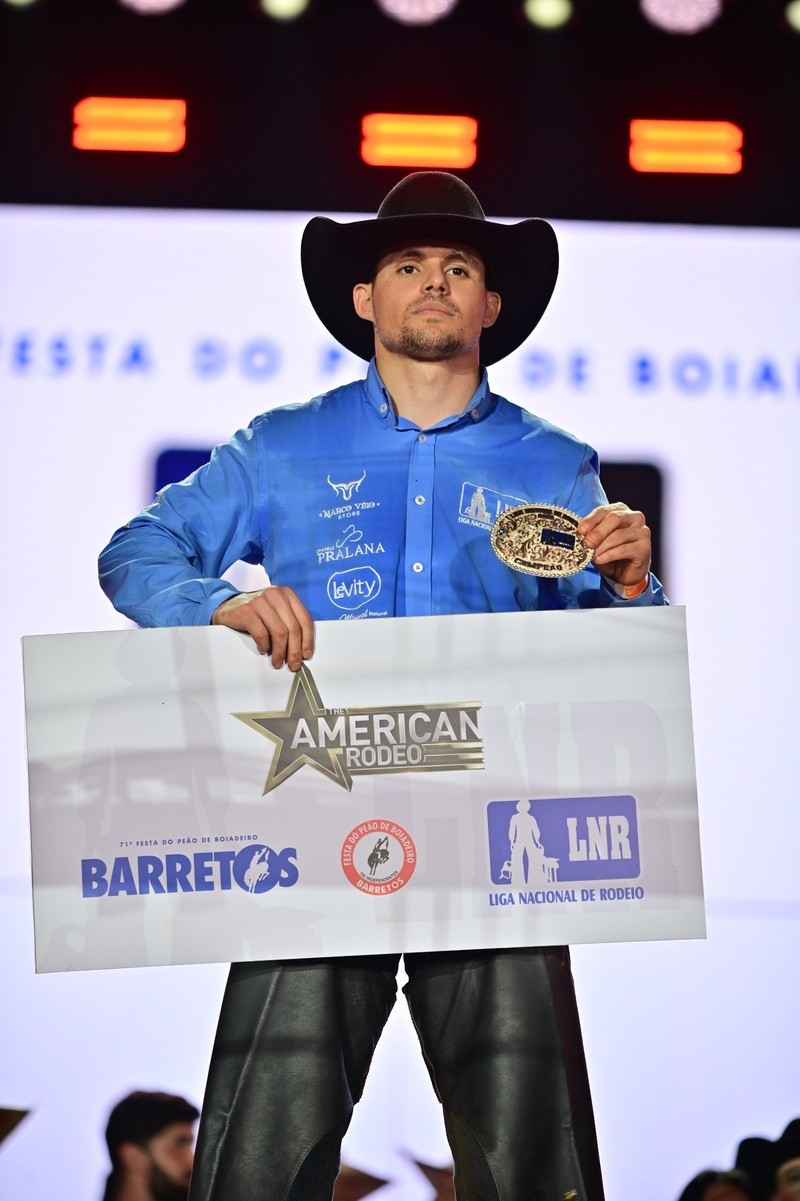 Renan Almeida conquista bicampeonato da LNR em Barretos