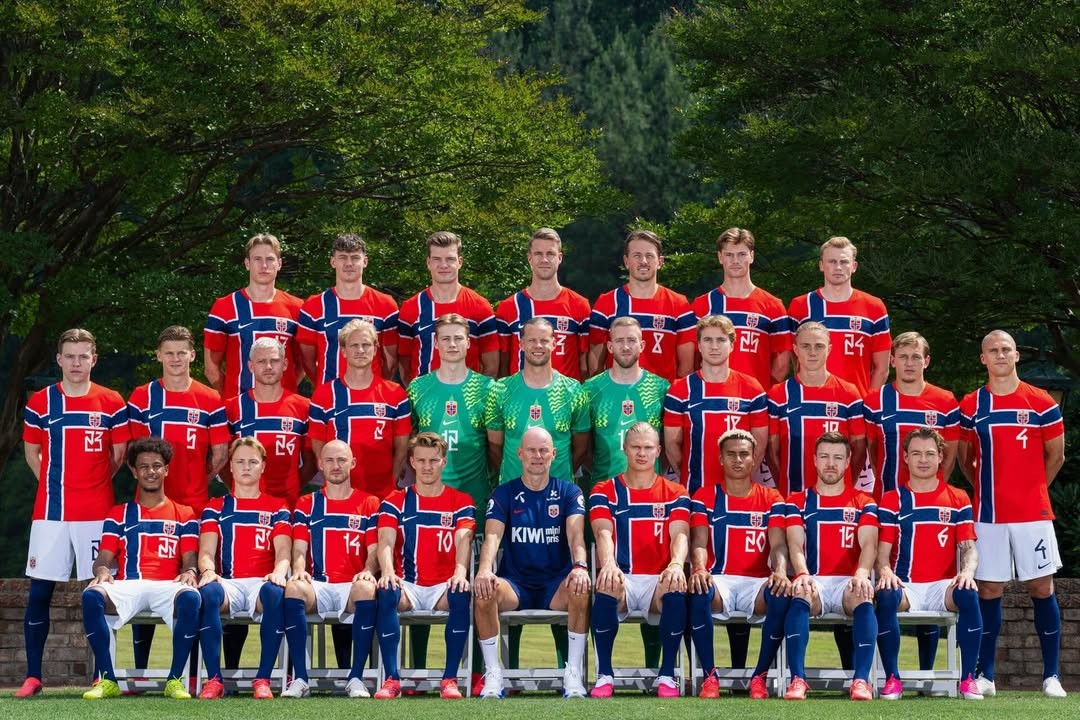 Uniformes, 300 quilos de peixe e 6 mil laranjas: o que a Noruega levou para a Copa do Mundo