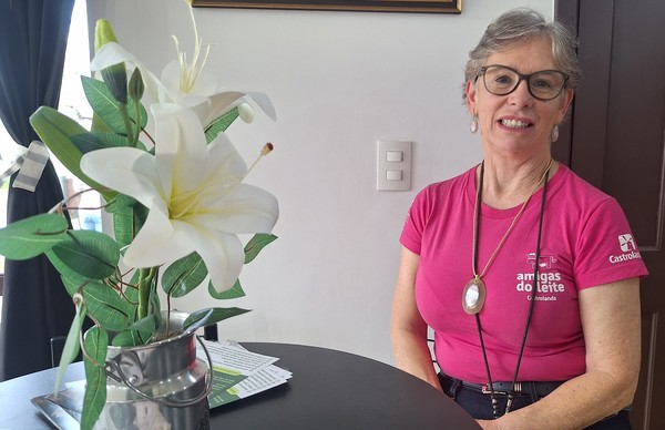  Jussara Liebel é produtora de leite em Piraí do Sul (PR) — Foto: Carolina Mainardes